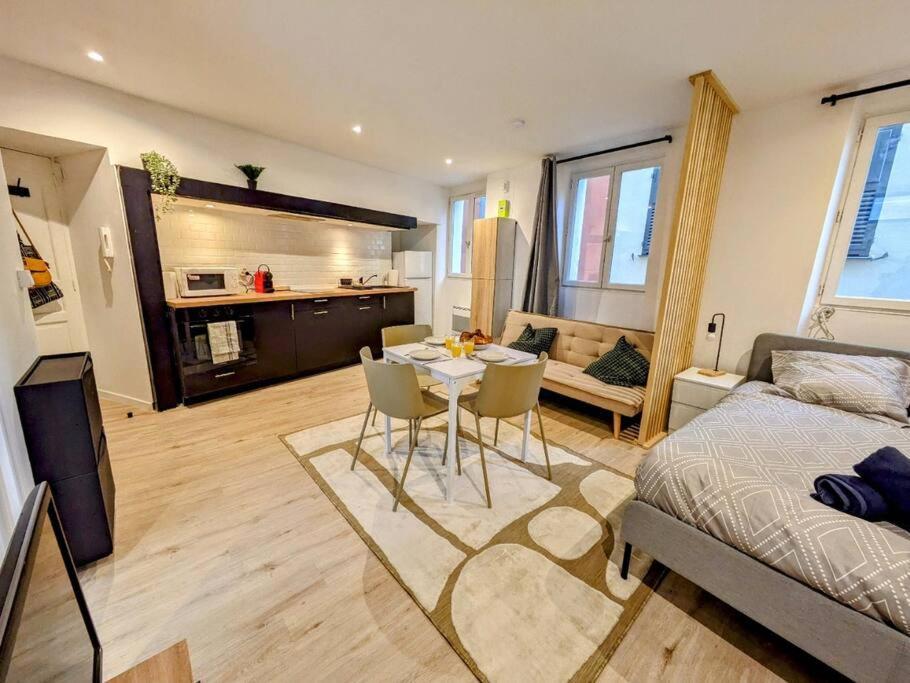 Le Studio Cosy, Centre Historique, Wifi, Neuf Γκρας Εξωτερικό φωτογραφία